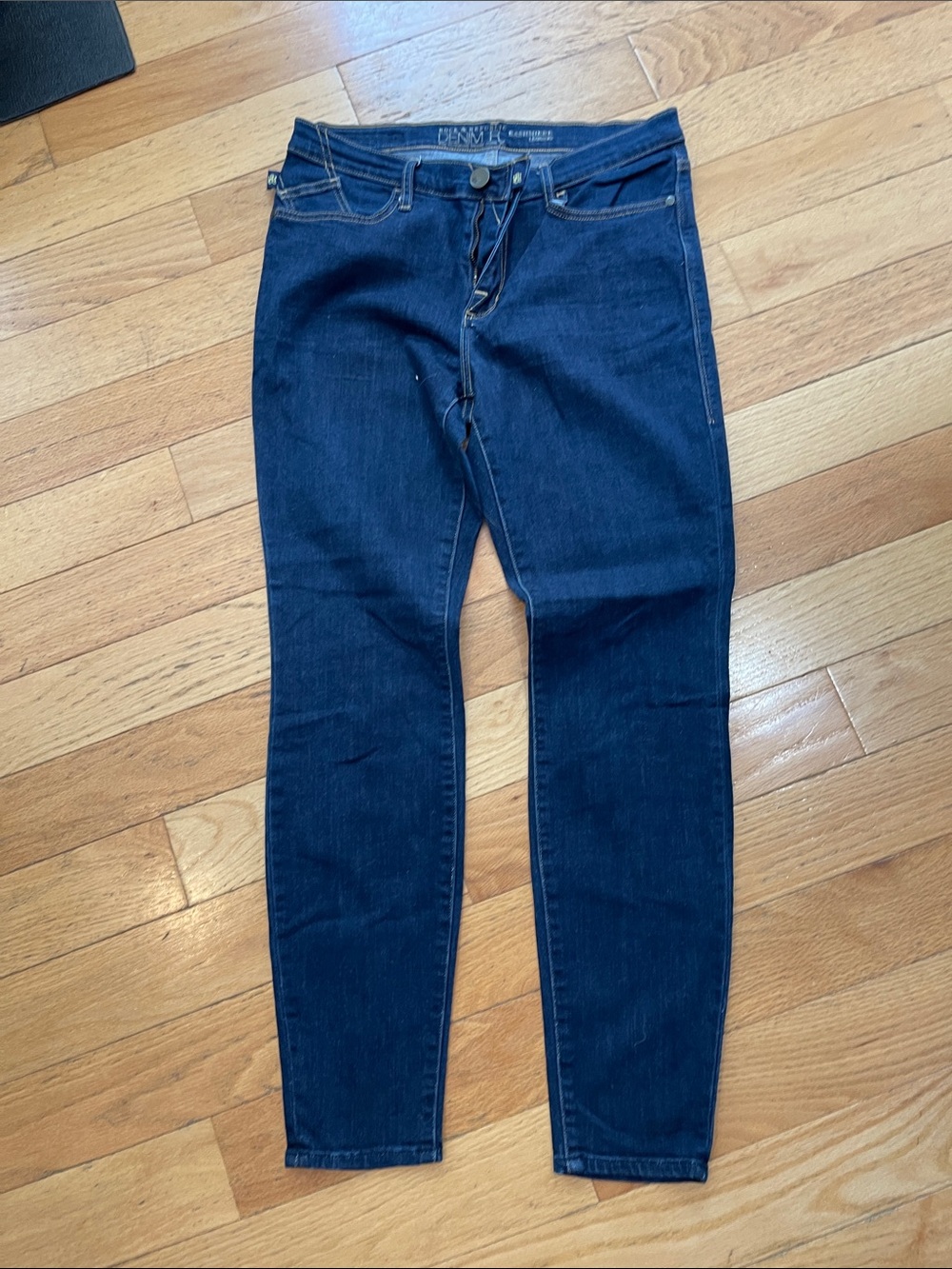 Rock & Republic Indigo Skinny Jeans